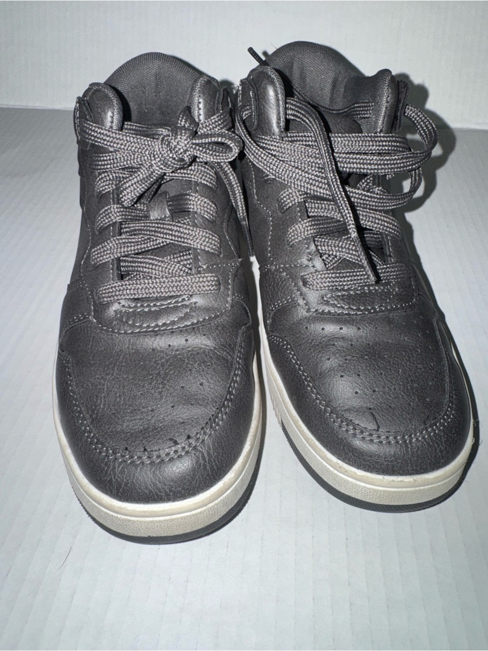 Youth sneakers